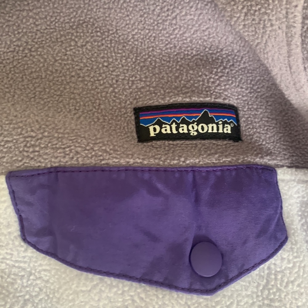 Patagonia pull over - Picture 2 of 4